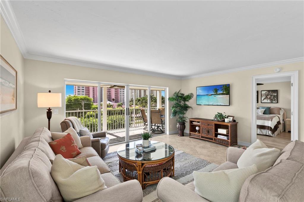 SURFWALK - Residential