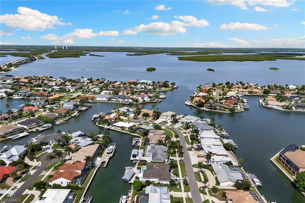 MARCO ISLAND - Residential