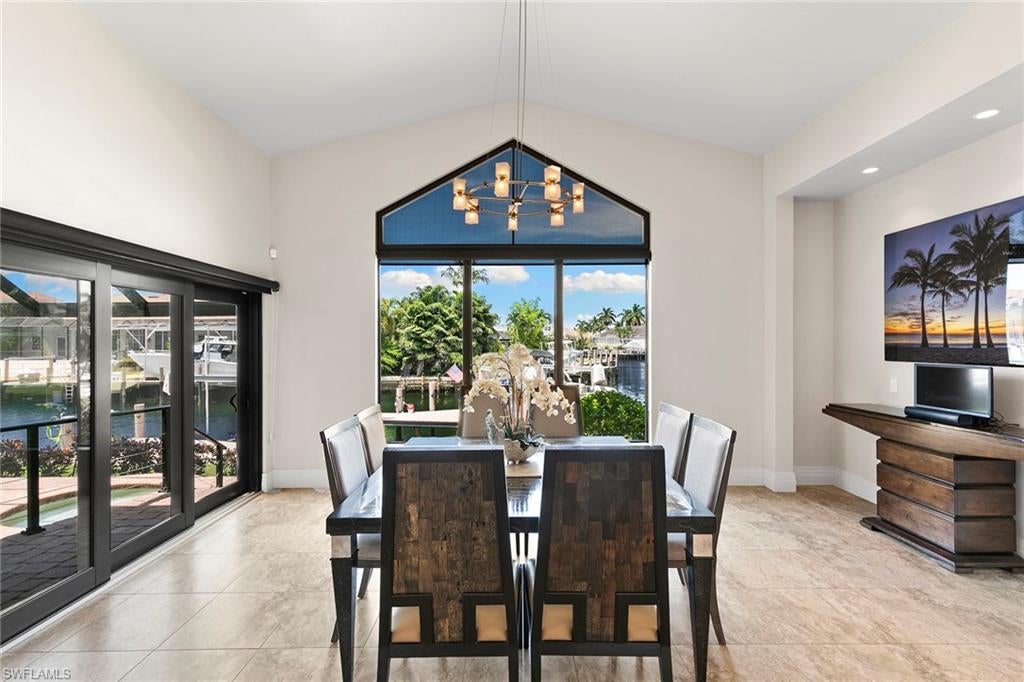 MARCO ISLAND - Residential