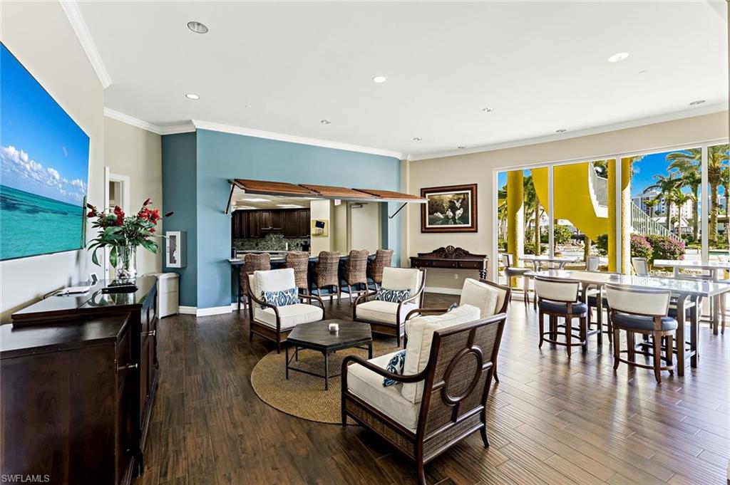 NORTH STAR YACHT CLUB - Residential