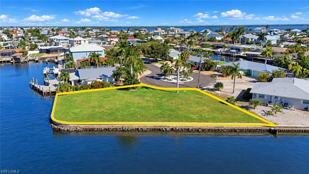 FAIRVIEW ISLES - Land