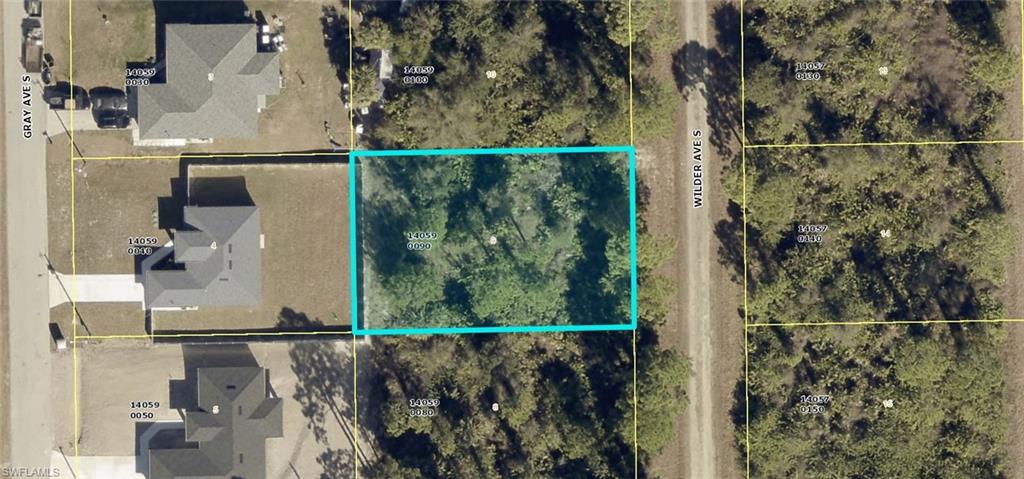 LEHIGH ACRES - Land
