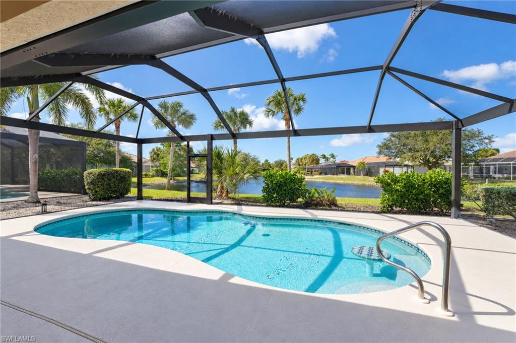 COURTSIDE LANDINGS LAND CONDO - Residential