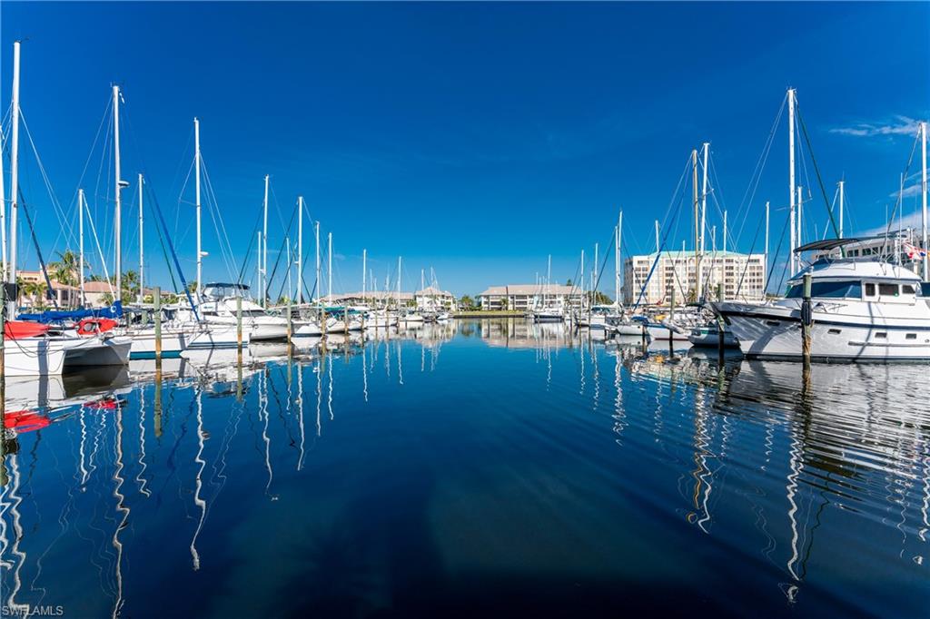 COURTSIDE LANDINGS LAND CONDO - Residential