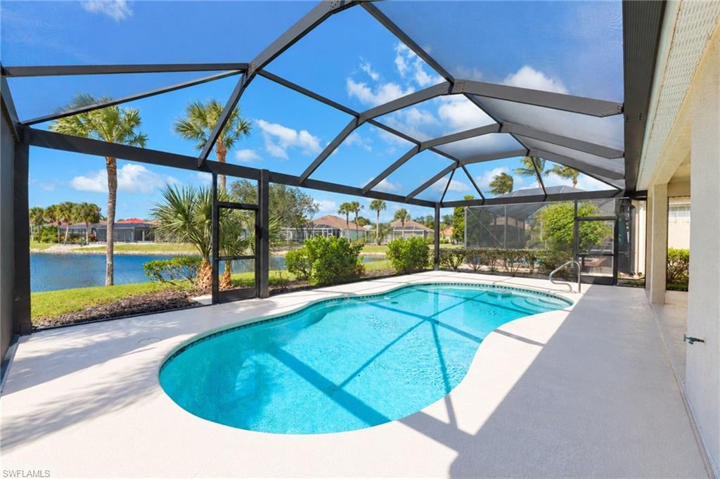 COURTSIDE LANDINGS LAND CONDO - Residential