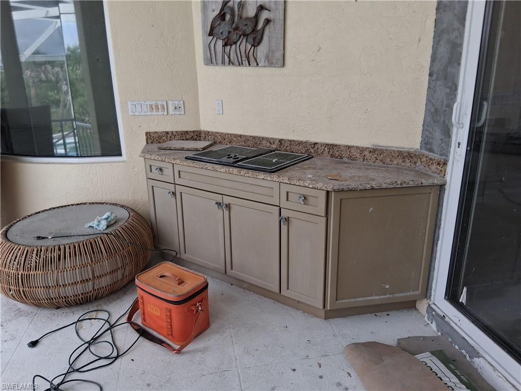 SANIBEL WOODLANDS UNREC - Residential