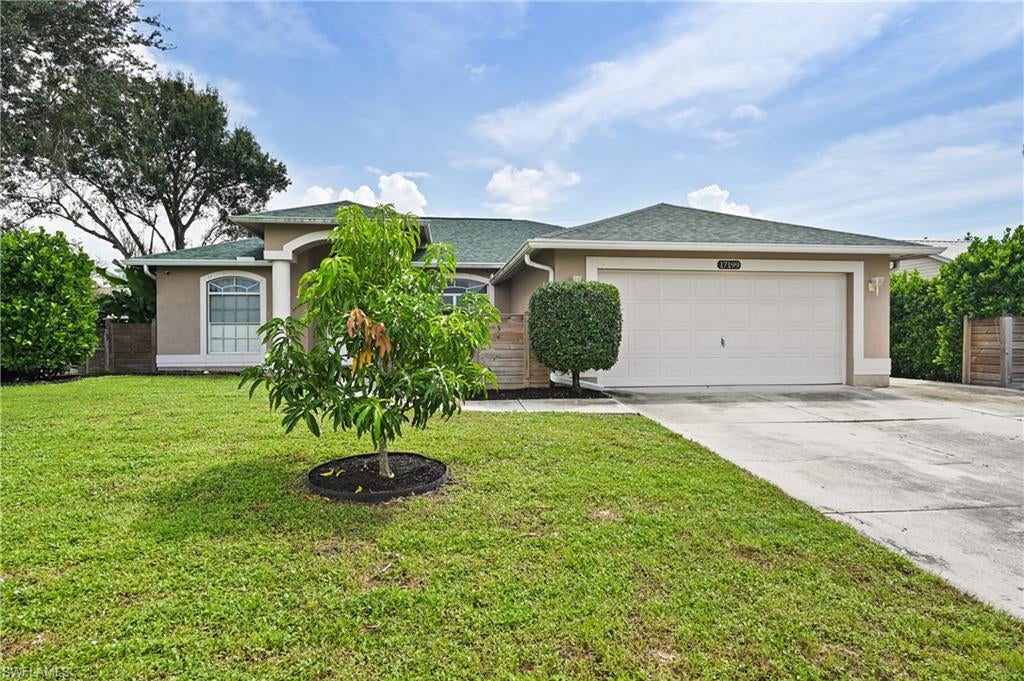 SAN CARLOS PARK - Residential