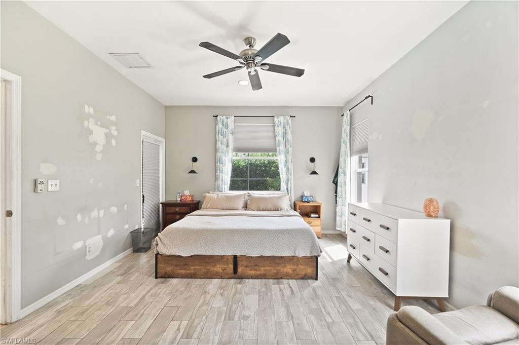 SAN CARLOS PARK - Residential