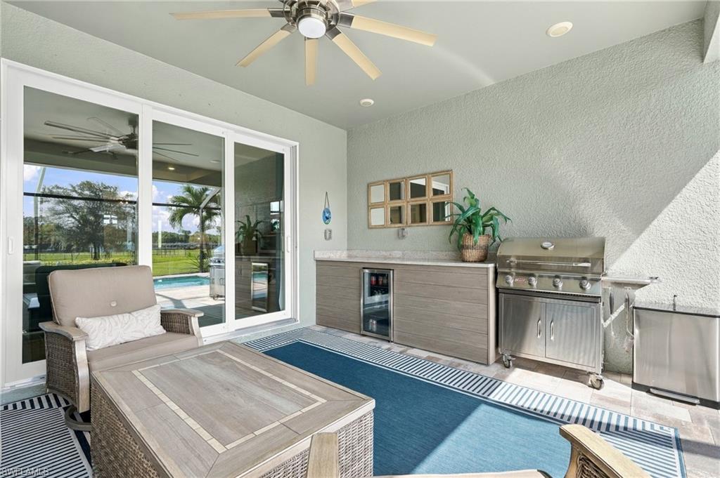 HICKEY CREEKSIDE - Residential