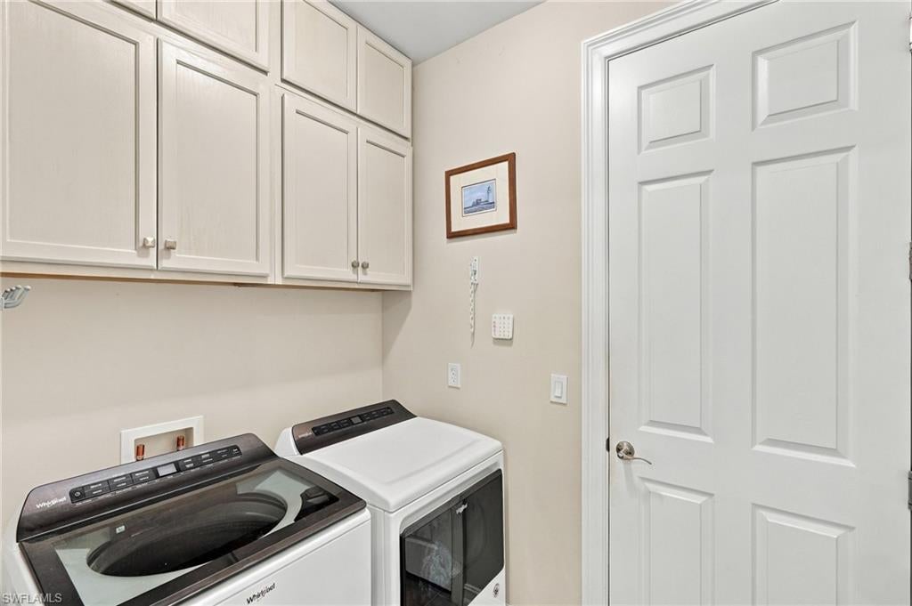 HICKEY CREEKSIDE - Residential