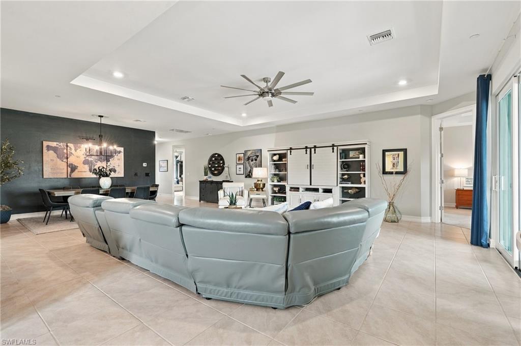 HICKEY CREEKSIDE - Residential