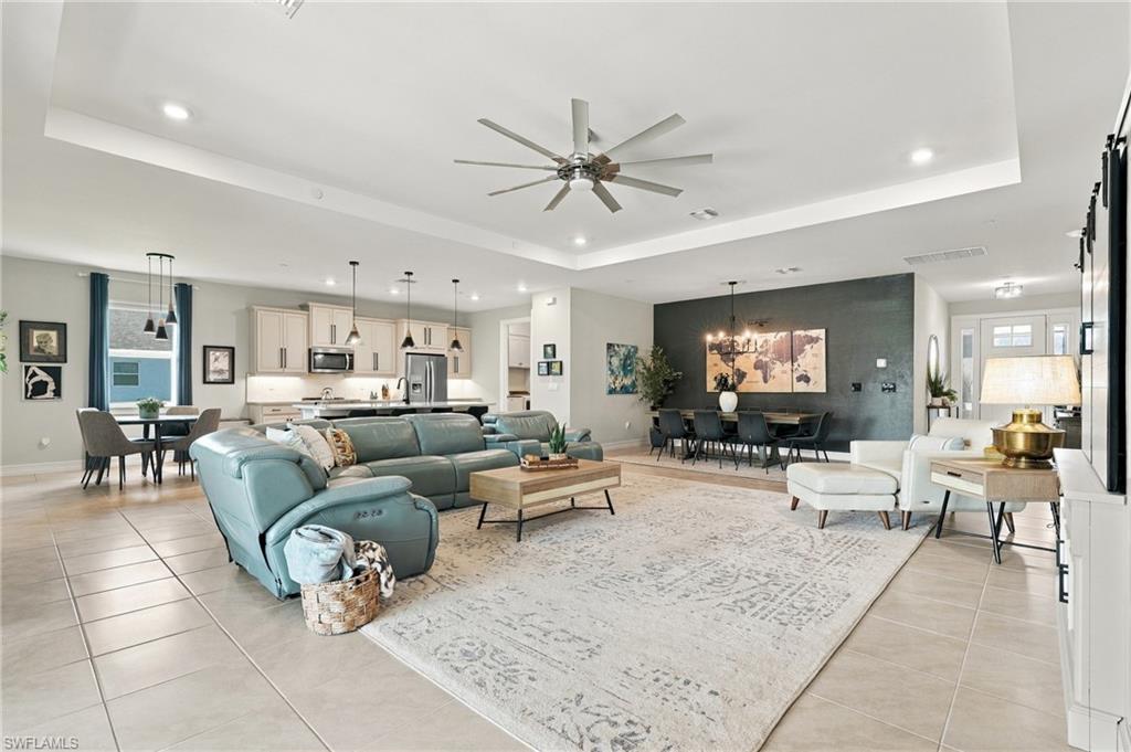 HICKEY CREEKSIDE - Residential