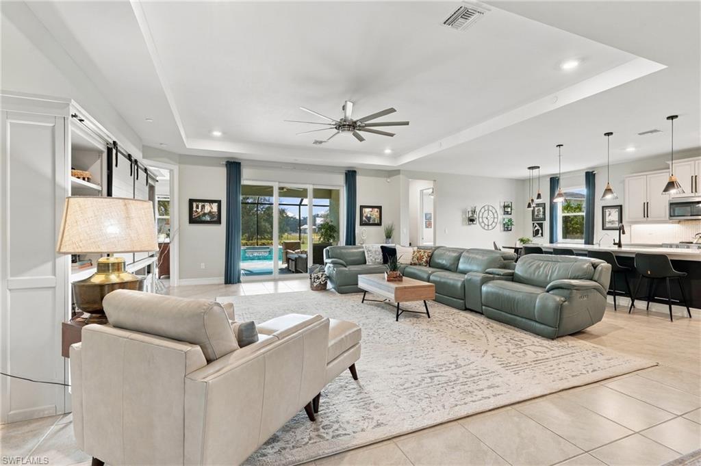 HICKEY CREEKSIDE - Residential