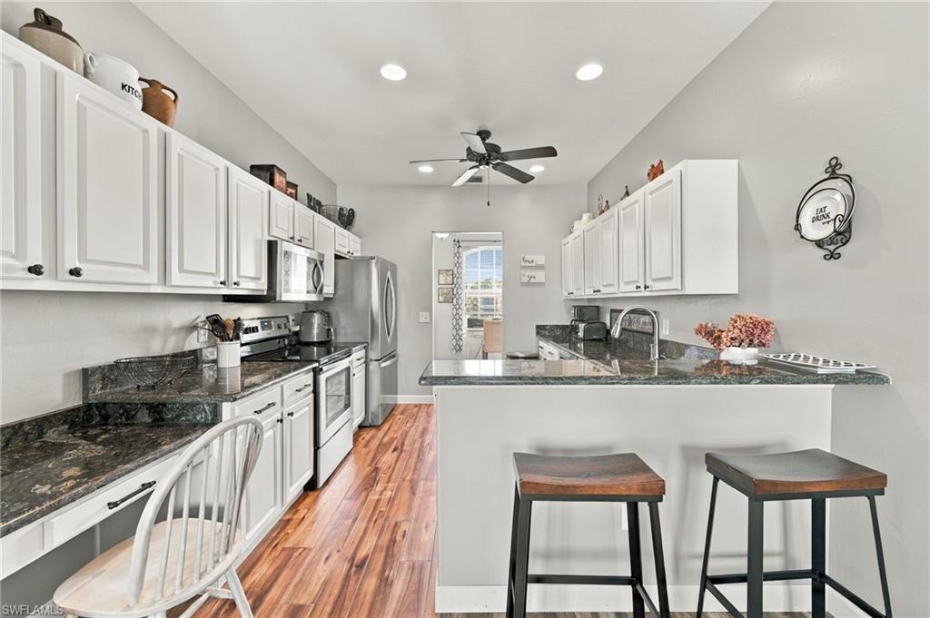 TAMARIND CAY - Residential