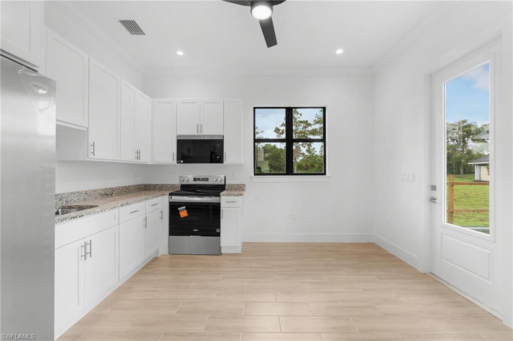 GOLDEN GATE ESTATES - Residential