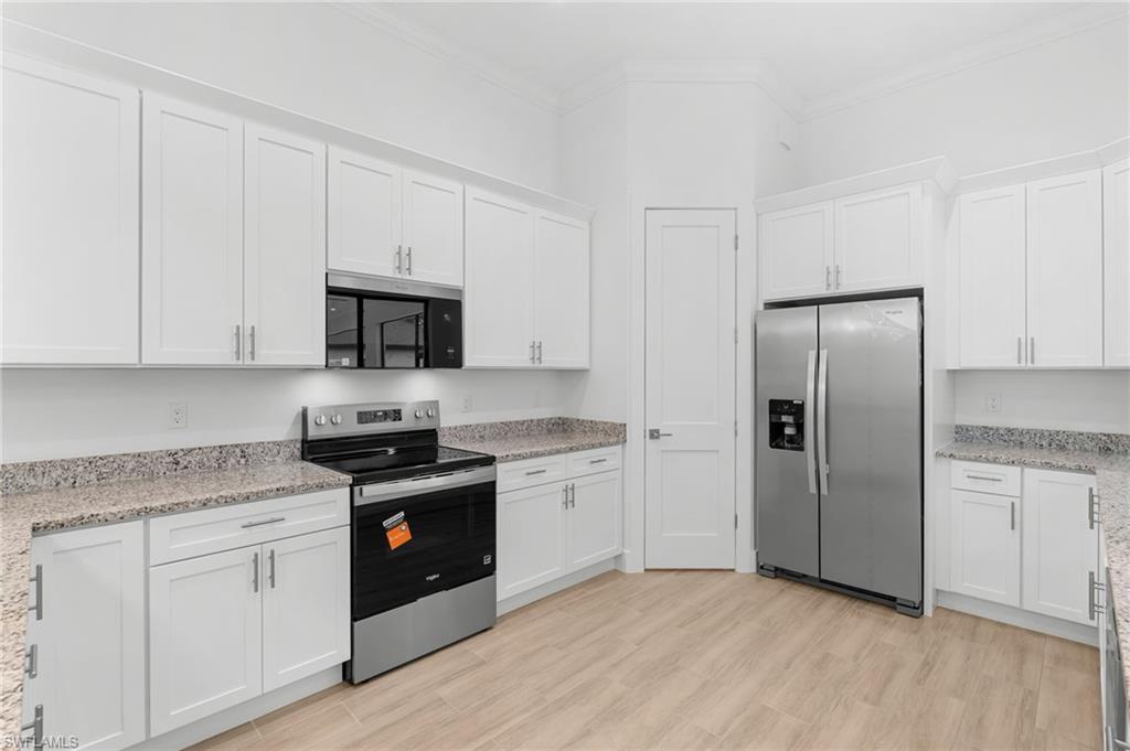 GOLDEN GATE ESTATES - Residential