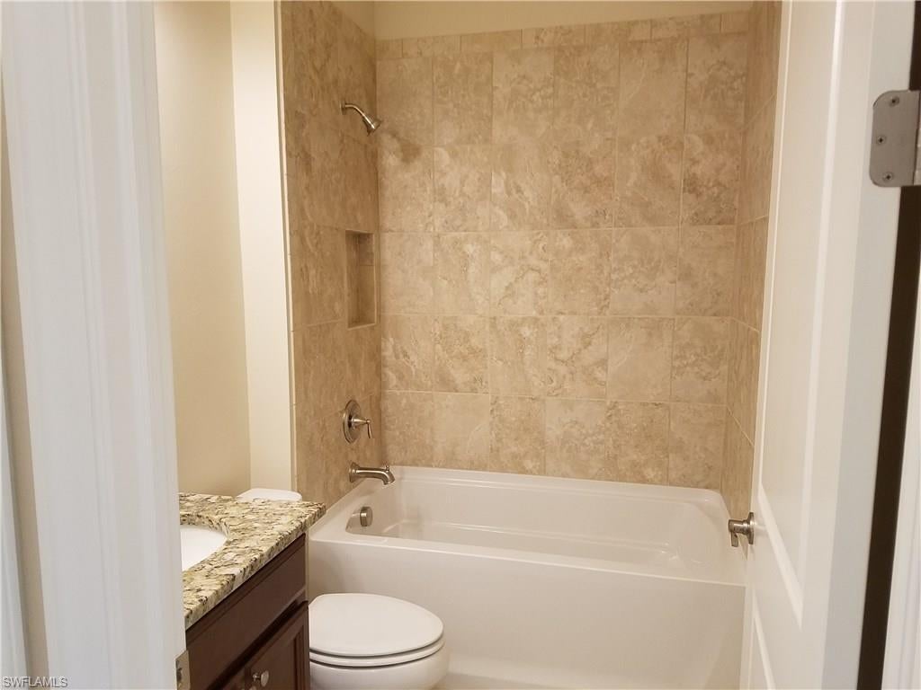 PEBBLE POINTE - Residential