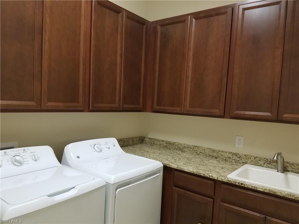 PEBBLE POINTE - Residential