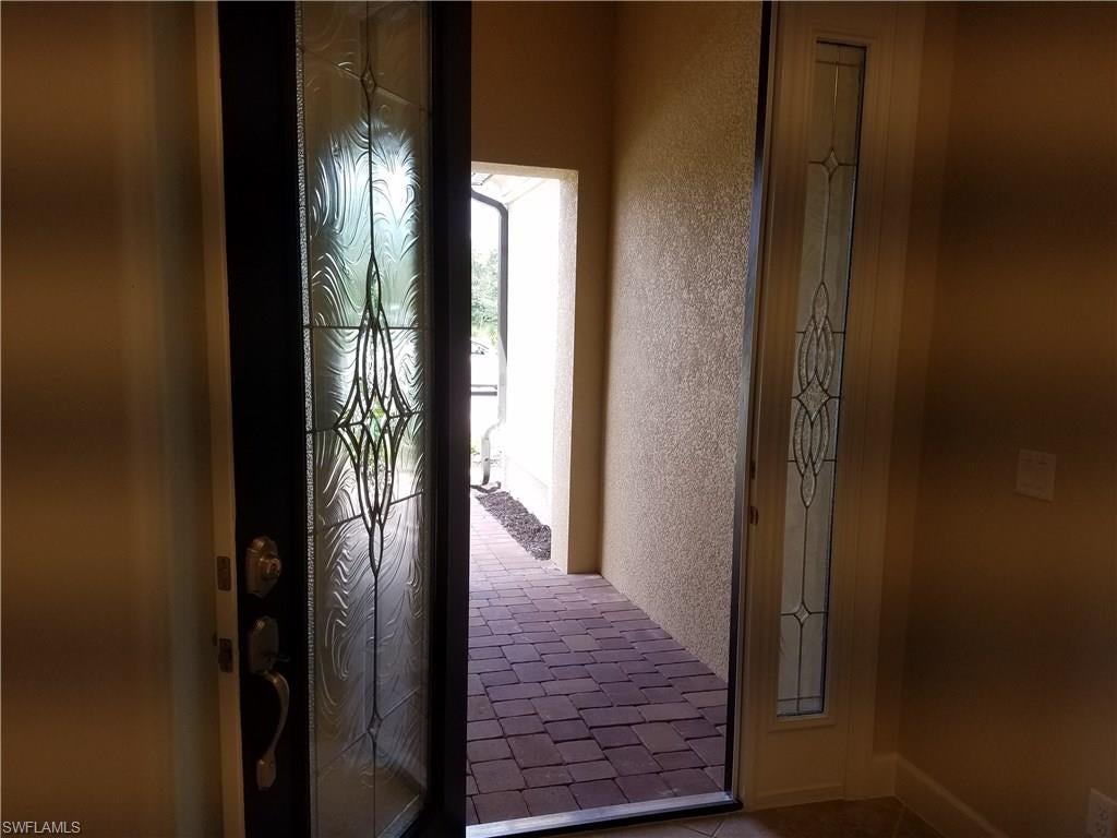 PEBBLE POINTE - Residential