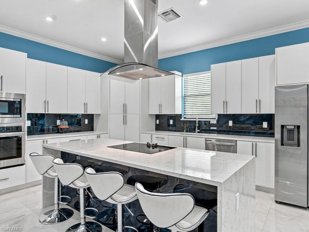 GOLDEN GATE ESTATES - Residential
