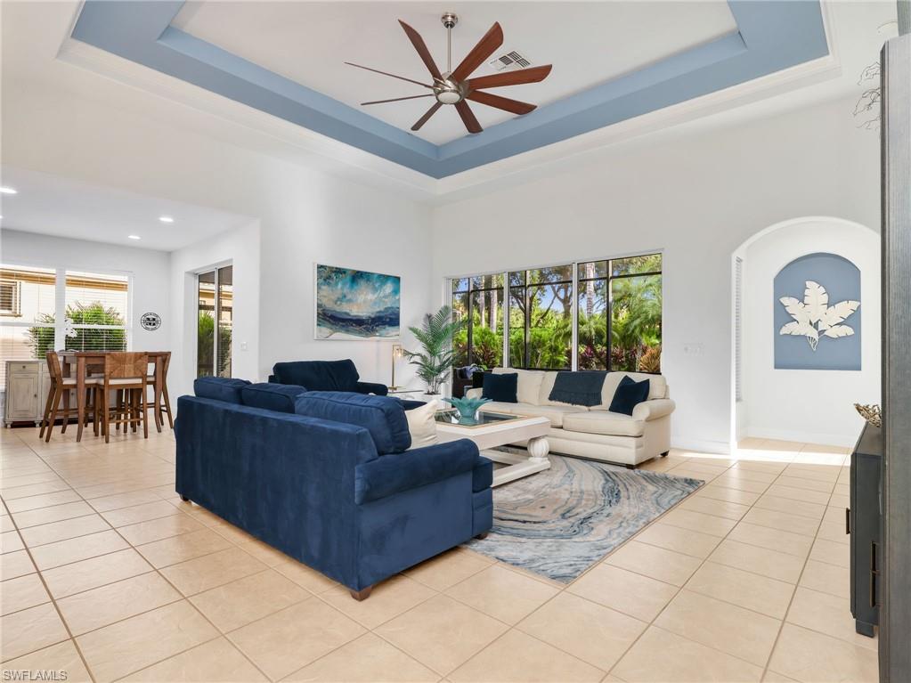 BELLE LAGO - Residential