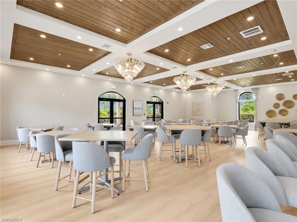 BELLE LAGO - Residential