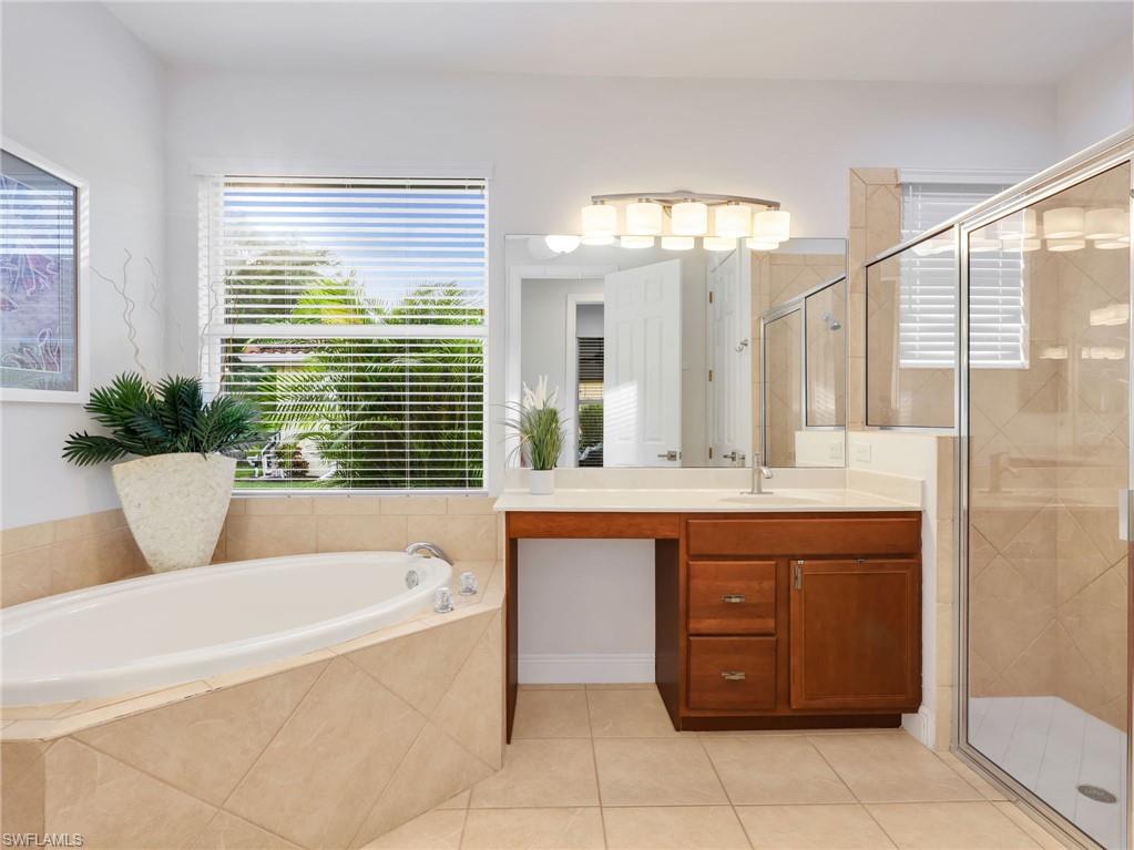 BELLE LAGO - Residential