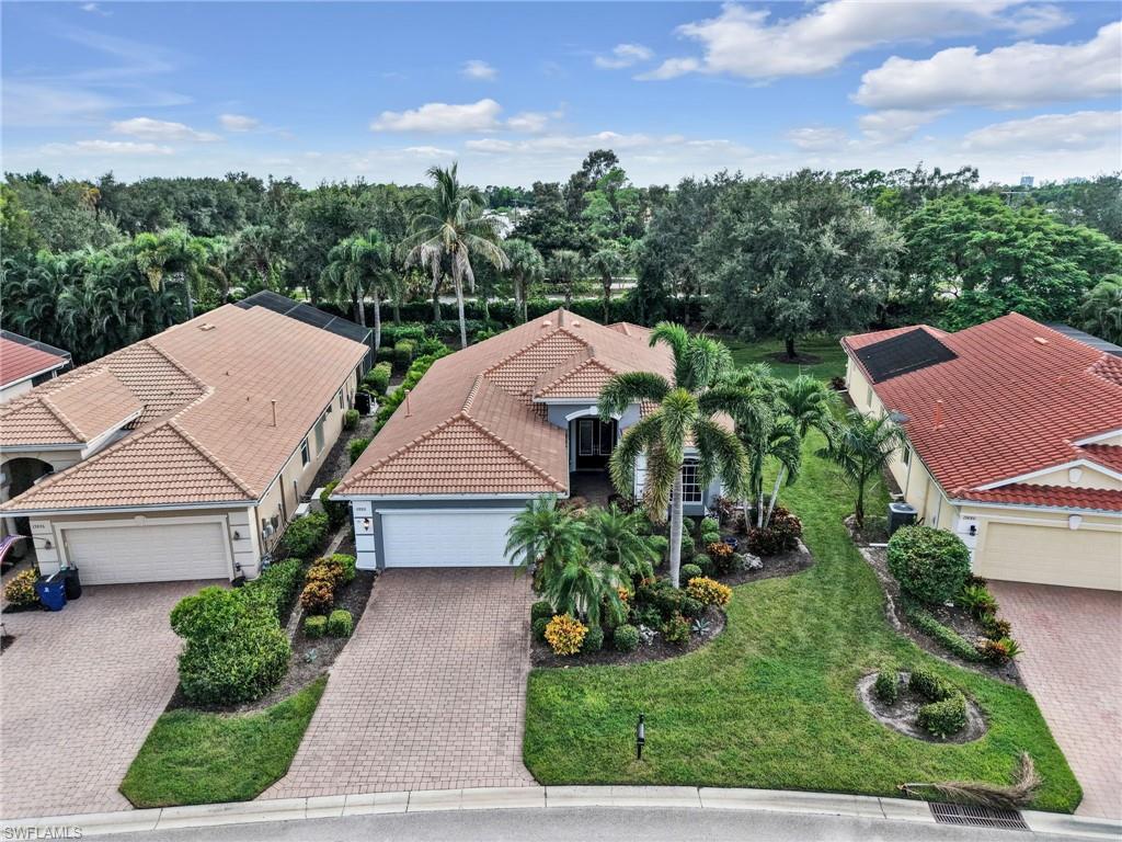BELLE LAGO - Residential