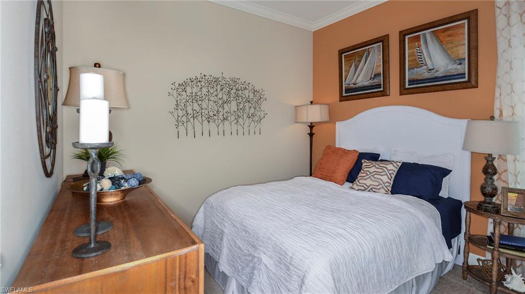 PEBBLE POINTE - Residential