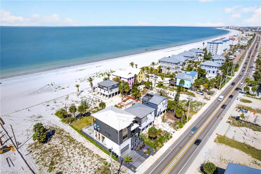 GULF HEIGHTS - Land