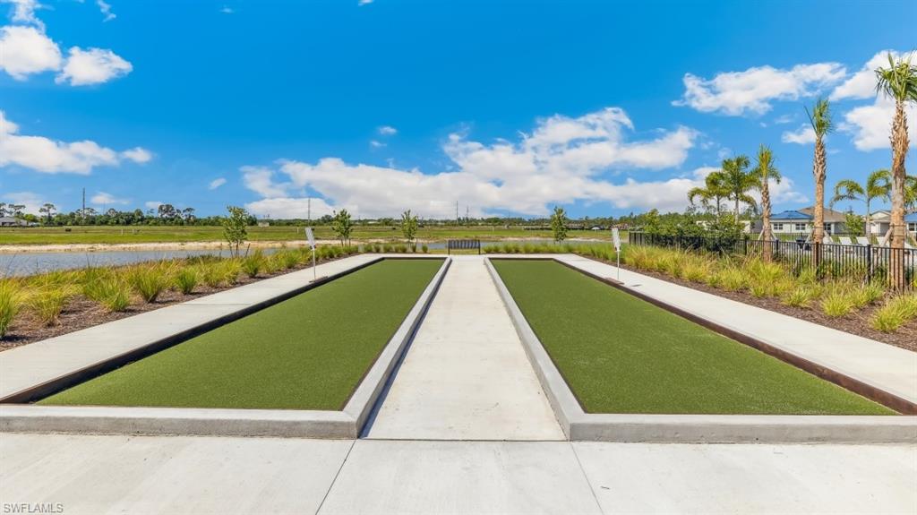 CORAL BAY - Residential