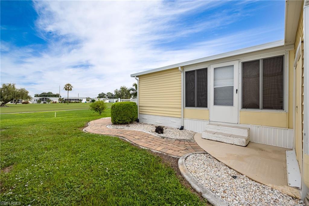 SIX LAKES COUNTRY CLUB - Residential