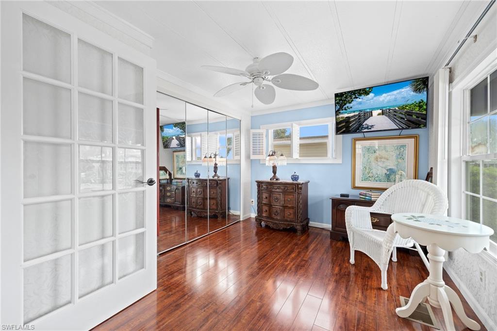SIX LAKES COUNTRY CLUB - Residential