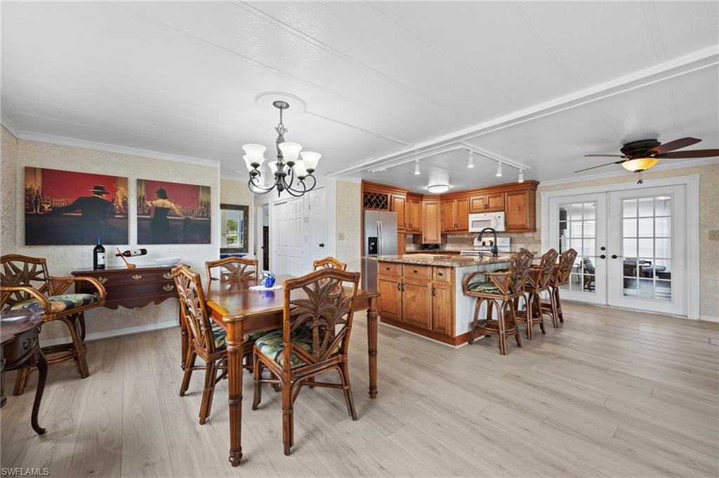 SIX LAKES COUNTRY CLUB - Residential