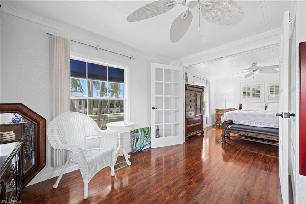 SIX LAKES COUNTRY CLUB - Residential