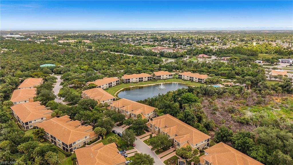 BAY WOODS - Residential
