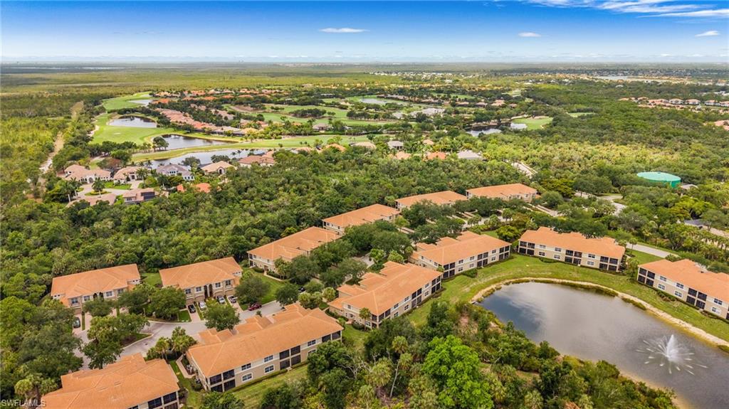 BAY WOODS - Residential