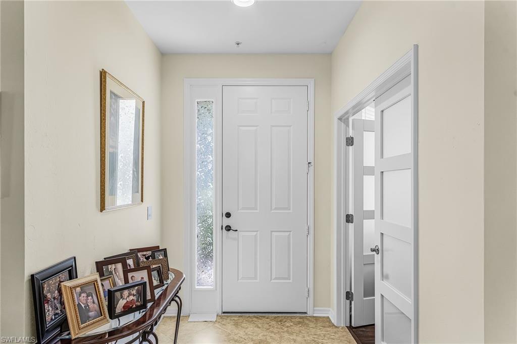 BAY WOODS - Residential