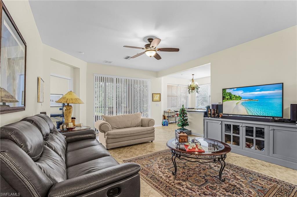 BAY WOODS - Residential