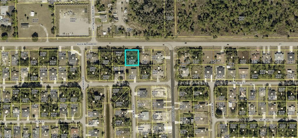LEHIGH ACRES - Land
