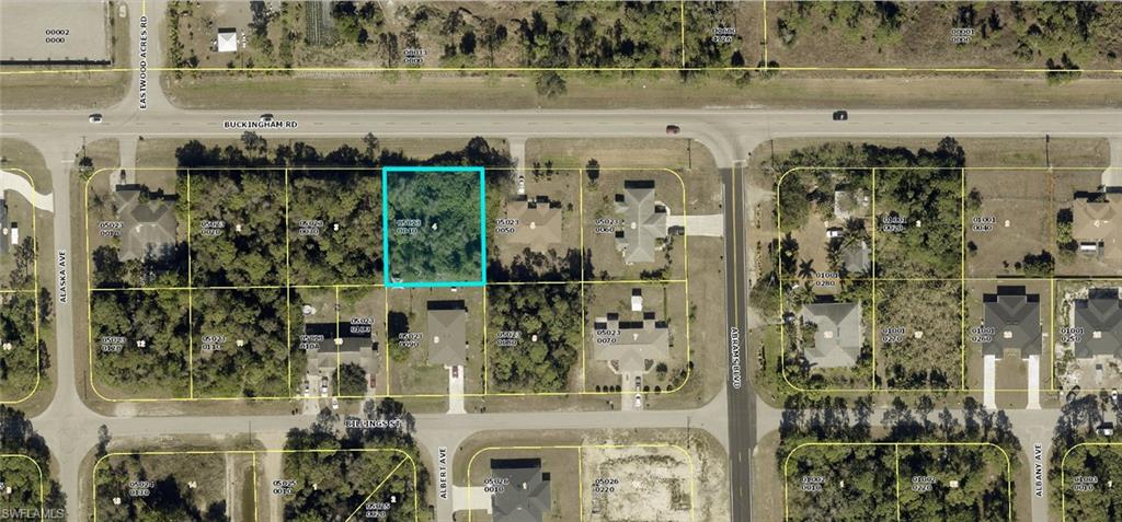 LEHIGH ACRES - Land