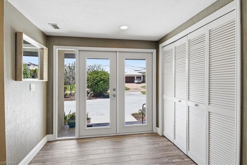 NORTH FORT MYERS - Residential