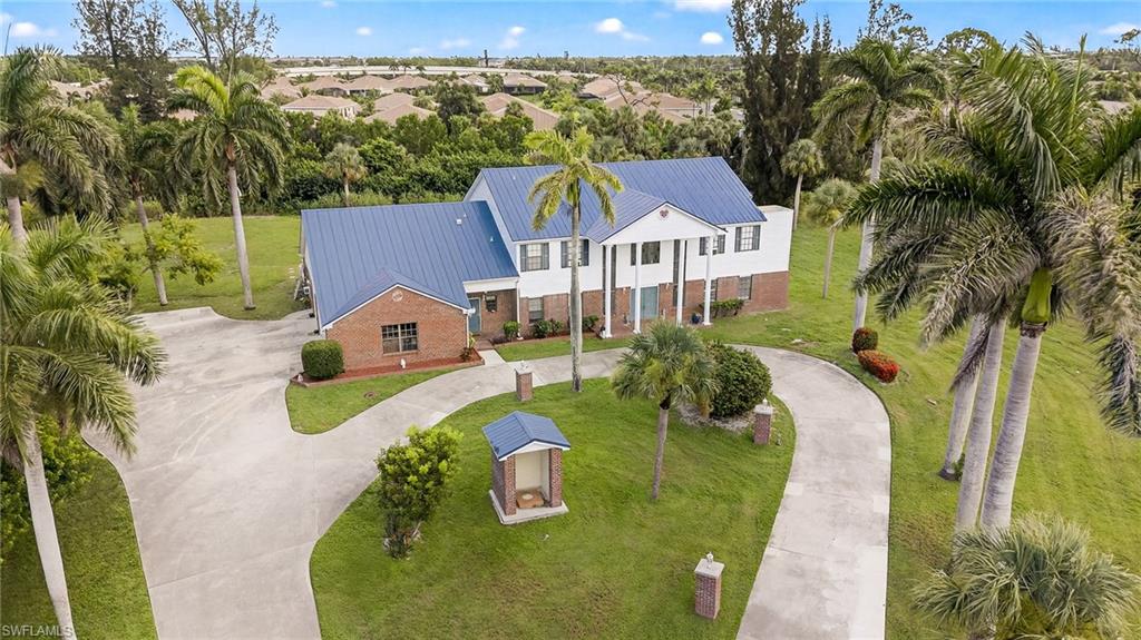 HERITAGE FARMS - Residential