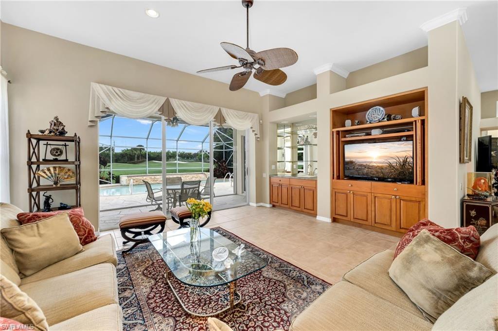 THE LINKS - Residential