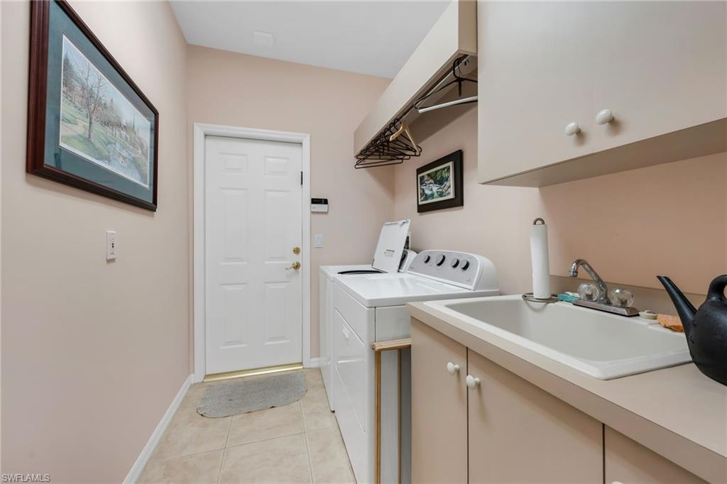 THE LINKS - Residential