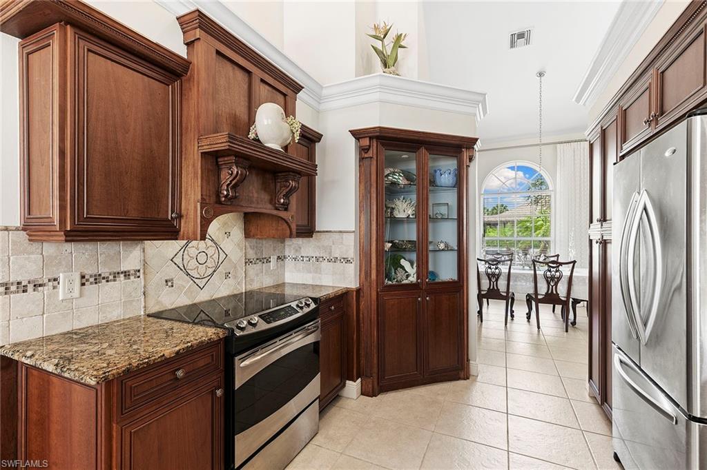 MARCO ISLAND - Residential