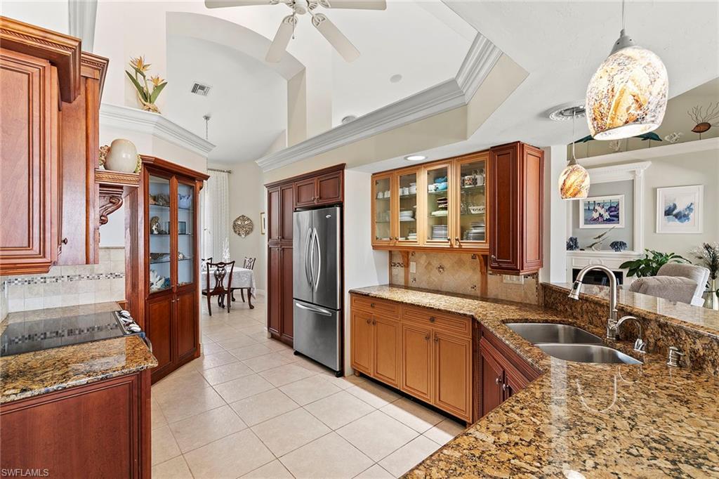 MARCO ISLAND - Residential