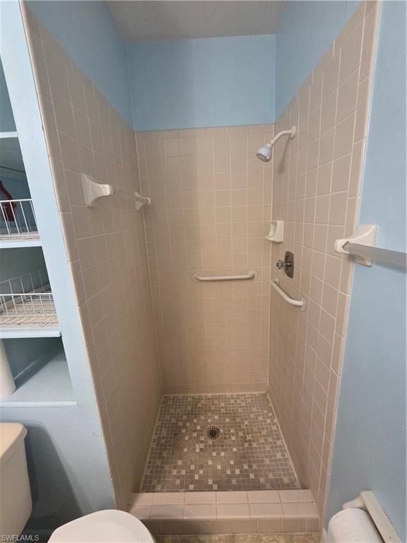 PINEWOOD CONDOMINIUM - Residential
