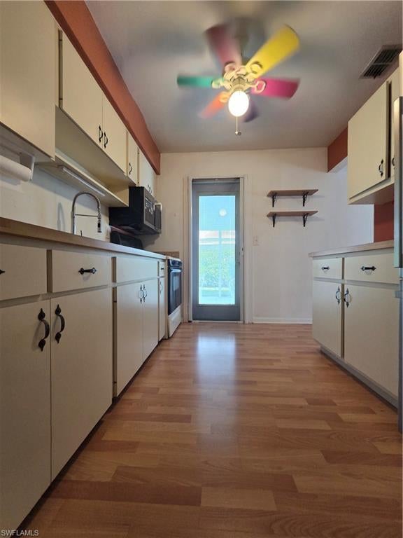 PINEWOOD CONDOMINIUM - Residential