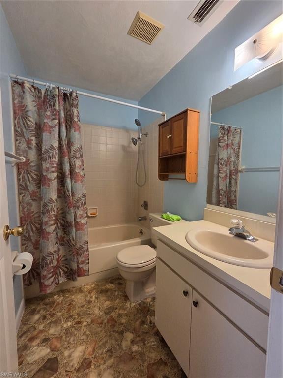PINEWOOD CONDOMINIUM - Residential